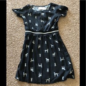Unique and cute dress for your daughter. Good shap